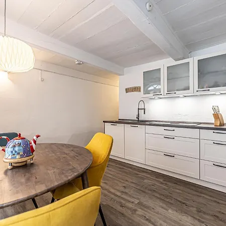 Fewo1846 - Kaete-lassen-huus - Uriges Häuschen Auf 3 Ebenen Mit Dachterrasse Am Hafen *