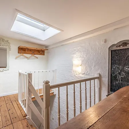 Fewo1846 - Kaete-lassen-huus - Uriges Haeuschen Auf 3 Ebenen Mit Dachterrasse Am Hafen